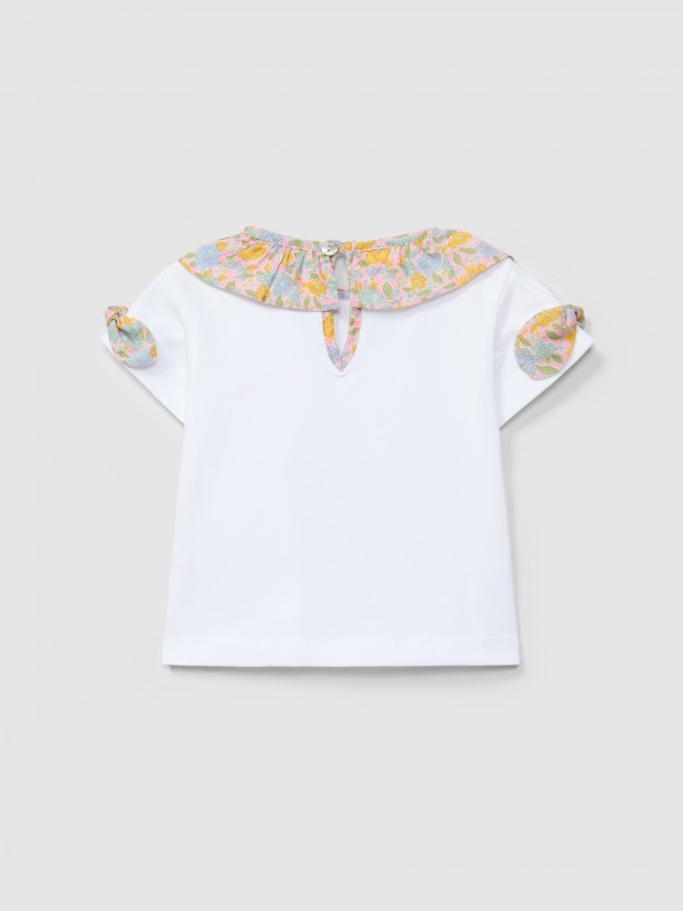 T-shirt collar in Liberty floral fabric