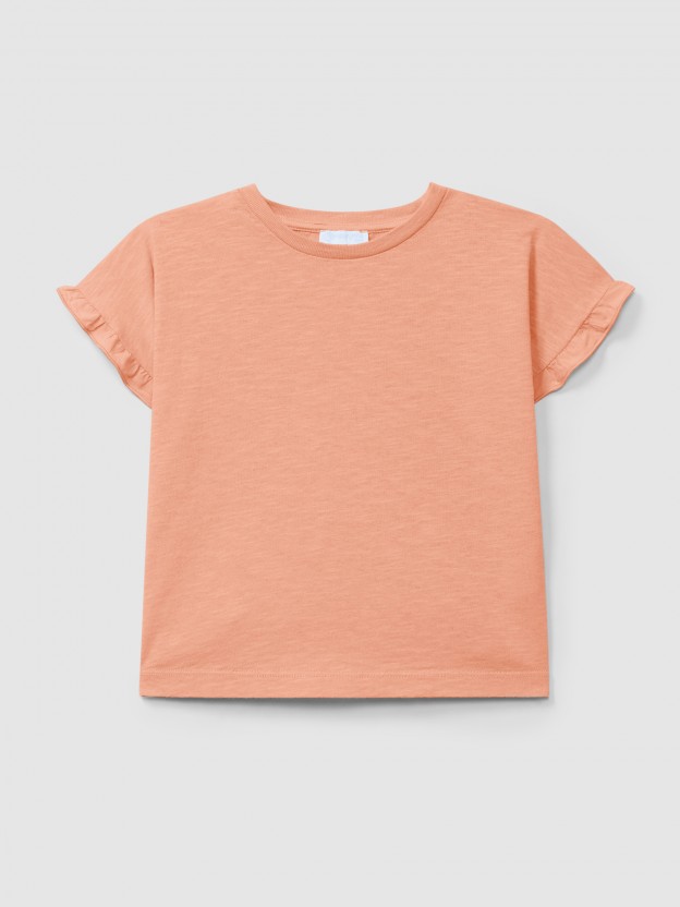 T-shirt with ruffled detail on the sleeves