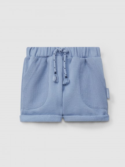 Plush pull-up shorts with waffle weave pockets