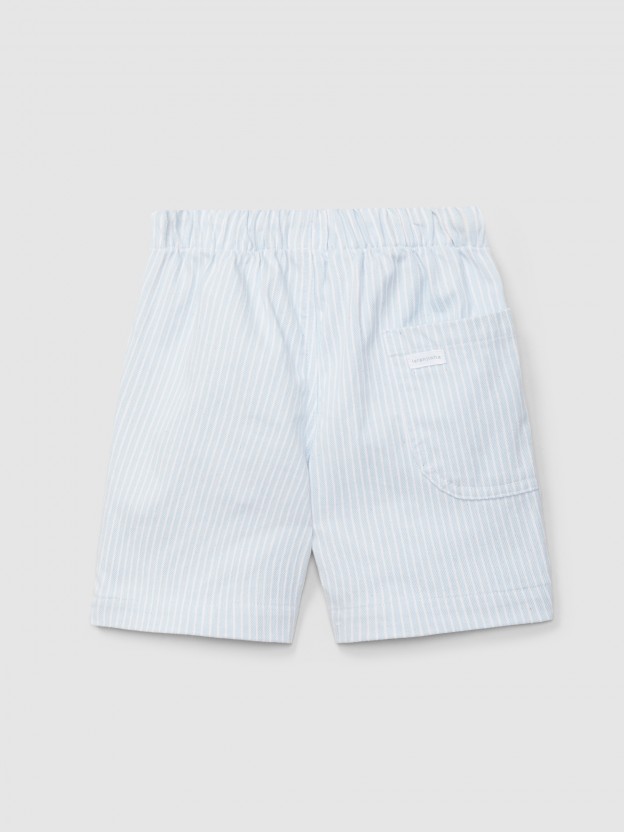 Pull-up shorts in striped denim fabric with three pockets
