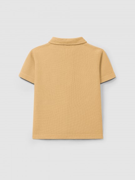 Plain polo shirt in waffle weave Plain polo shirt in waffle weave