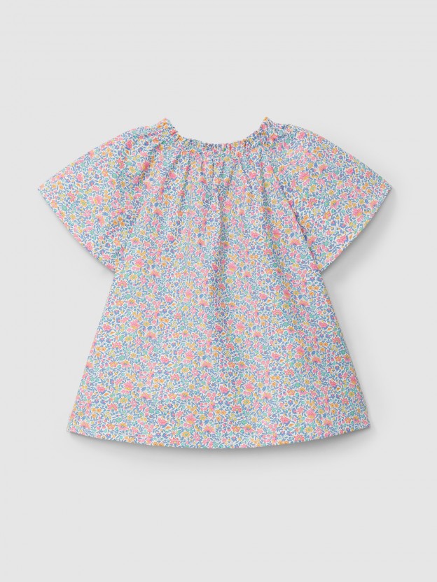 Liberty fabric floral print blouse Liberty fabric floral print blouse