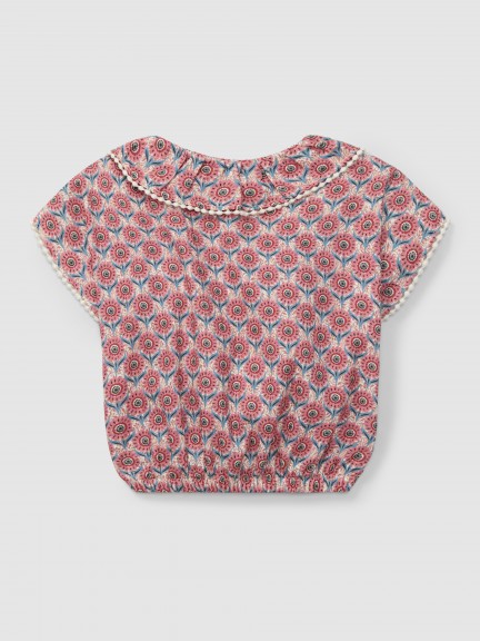 Top fleurs avec détail en dentelle Top fleurs avec détail en dentelle