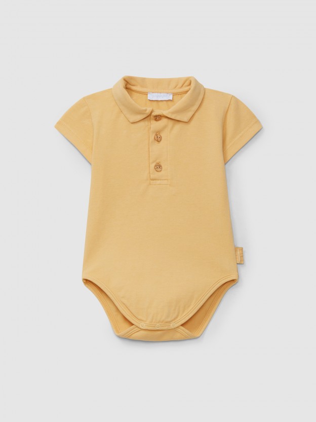 Short-sleeved bodysuit with pointy collar Short-sleeved bodysuit with pointy collar
