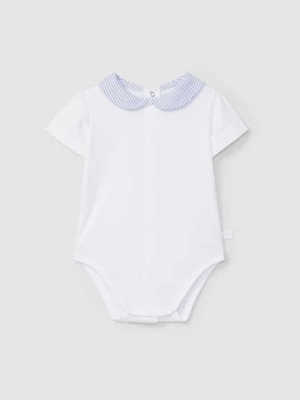 Short-sleeved bodysuit with round fabric collar