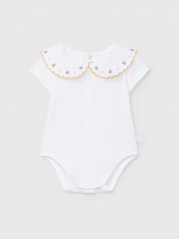 Body gola flores bordadas Body gola flores bordadas