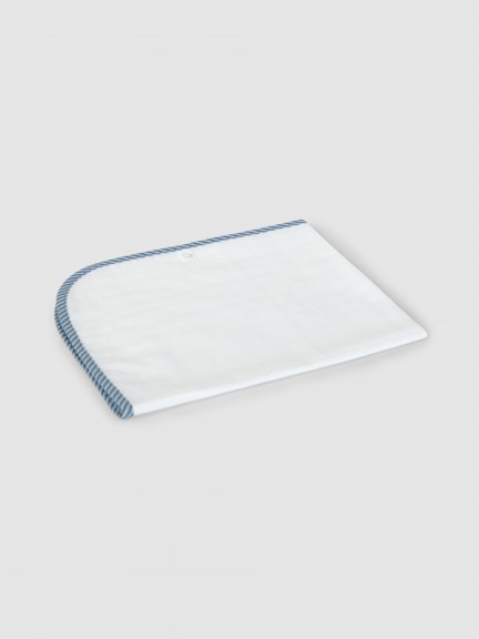 Striped seersucker burping cloth Striped seersucker burping cloth