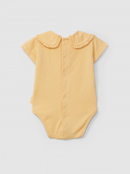 Bodysuit fabric collar with ruffled detail Bodysuit fabric collar with ruffled detail