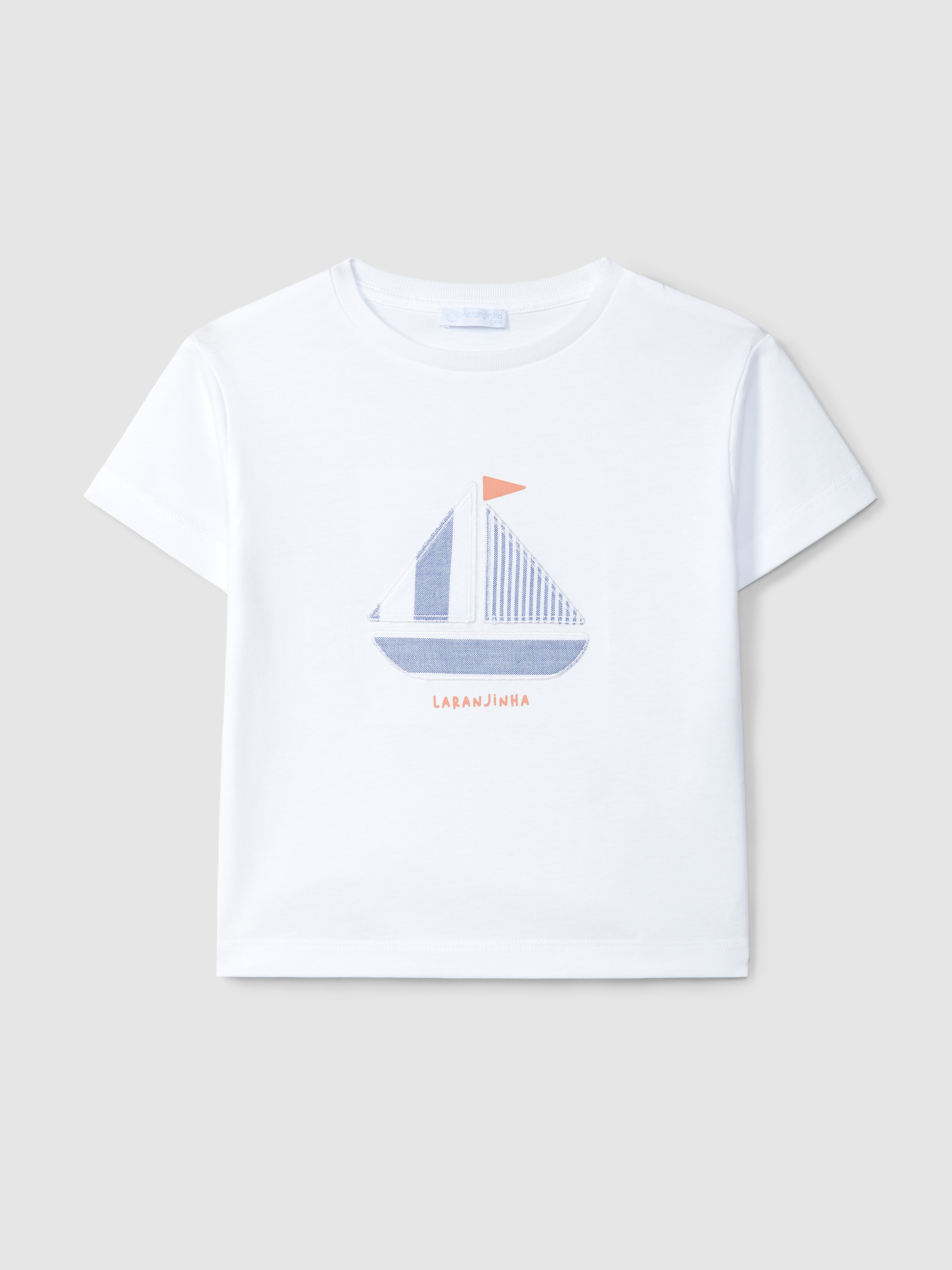 T-shirt boat