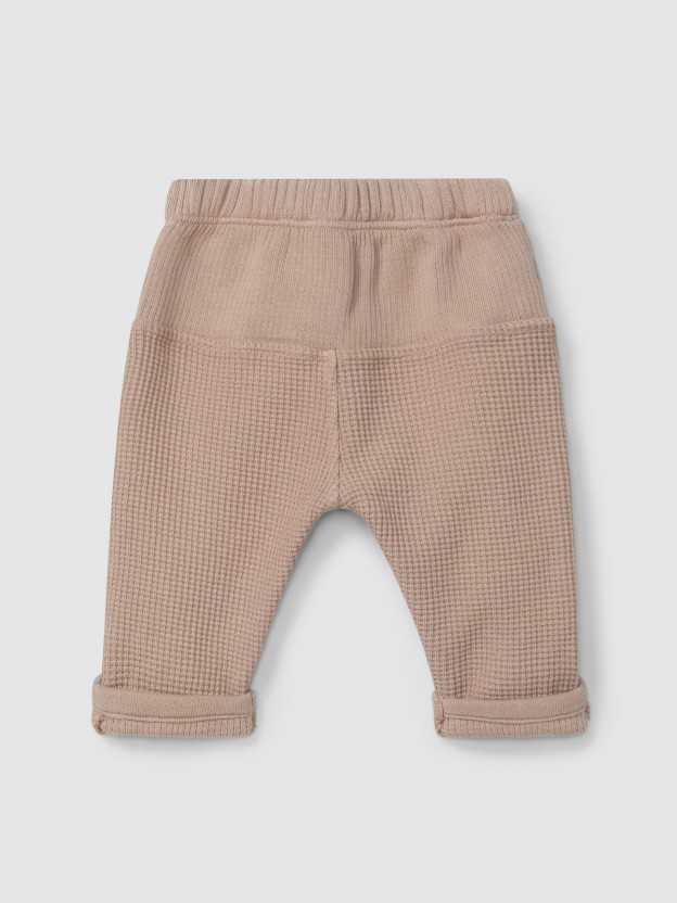 Pantalón pull-up en punto gofre Pantalón pull-up en punto gofre