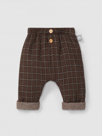 Check pull-up pants Check pull-up pants