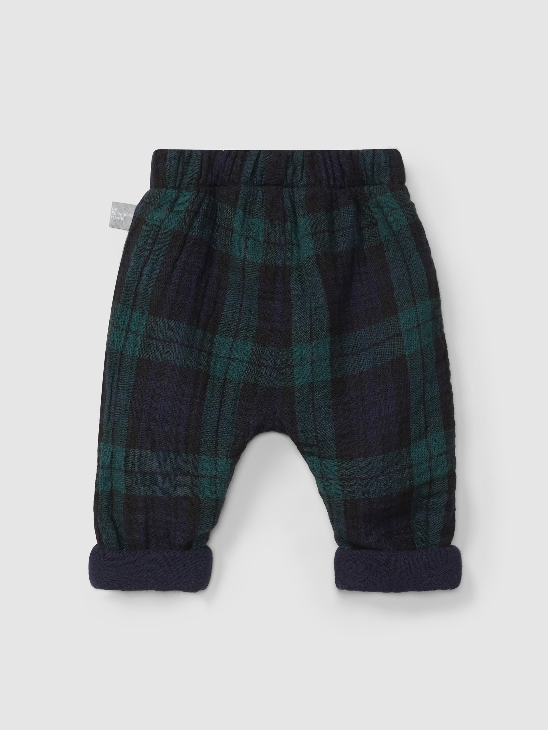 Check pull-up pants