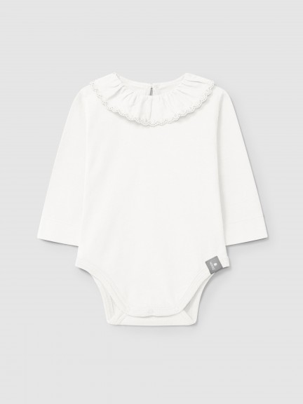 Bodysuit in organic cotton with ruffled embroidered collar Bodysuit in organic cotton with ruffled embroidered collar