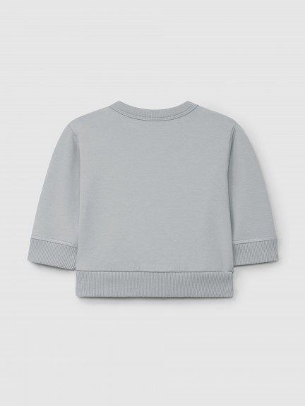 Plush sweatshirt with kangaroo pockets Plush sweatshirt with kangaroo pockets