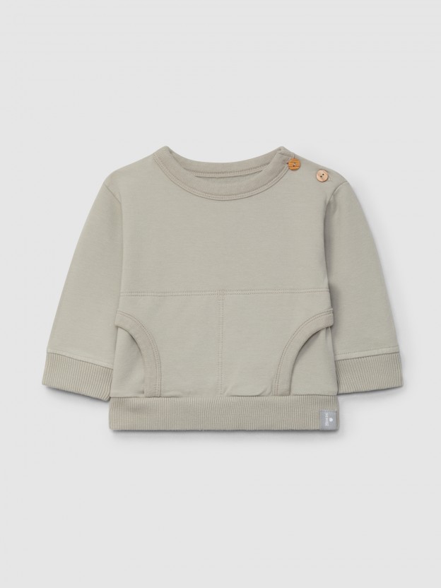 Plush sweatshirt with kangaroo pockets
