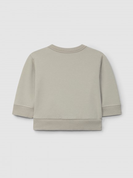 Plush sweatshirt with kangaroo pockets Plush sweatshirt with kangaroo pockets