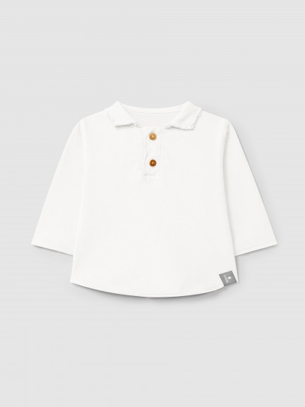 Longsleeve in organic cotton with pointy collar Longsleeve in organic cotton with pointy collar