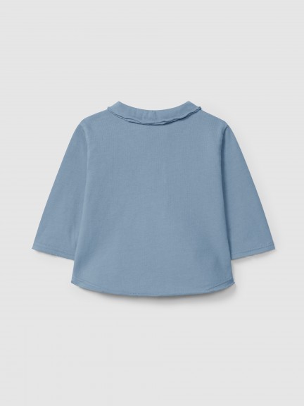 Longsleeve in organic cotton with pointy collar Longsleeve in organic cotton with pointy collar
