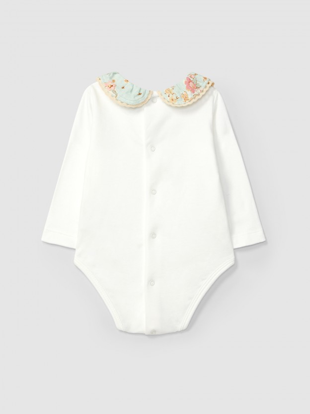 Bodysuit floral fabric collar with lace detail Bodysuit floral fabric collar with lace detail