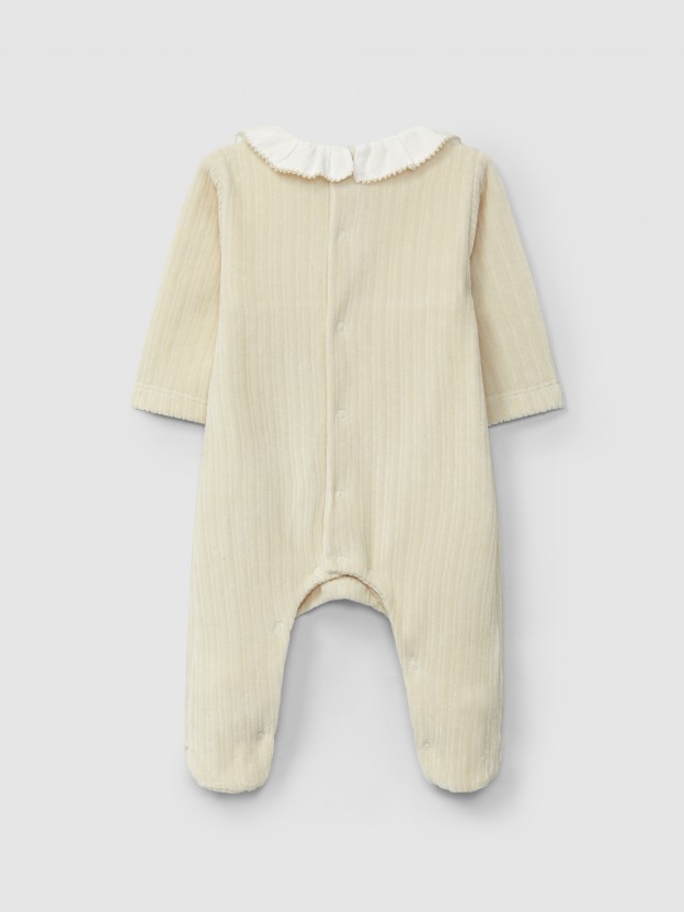 Ribbed velvet babygrow with ruffled collar and embroidered detail Ribbed velvet babygrow with ruffled collar and embroidered detail