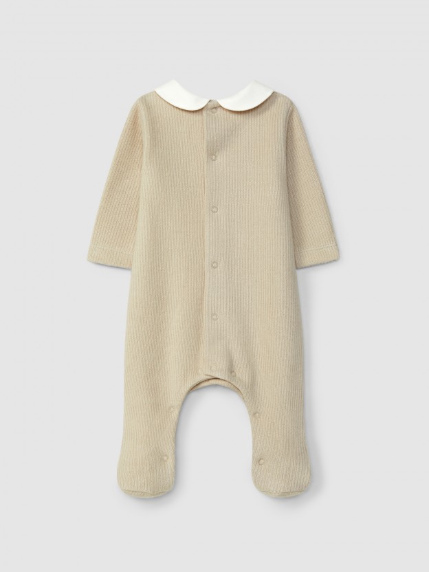 Organic cotton babygrow with round collar Organic cotton babygrow with round collar