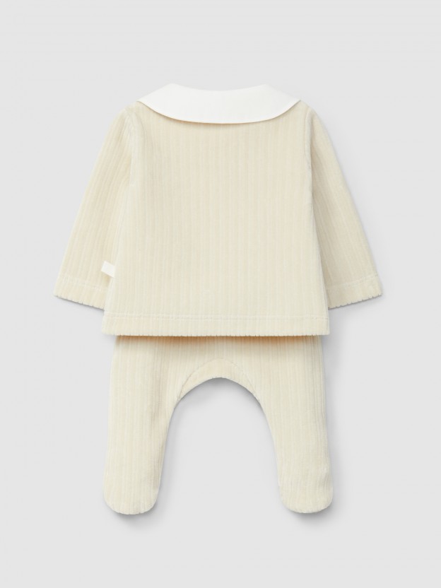 Two-piece ribbed velvet romper with embroidered detail on the collar Two-piece ribbed velvet romper with embroidered detail on the collar
