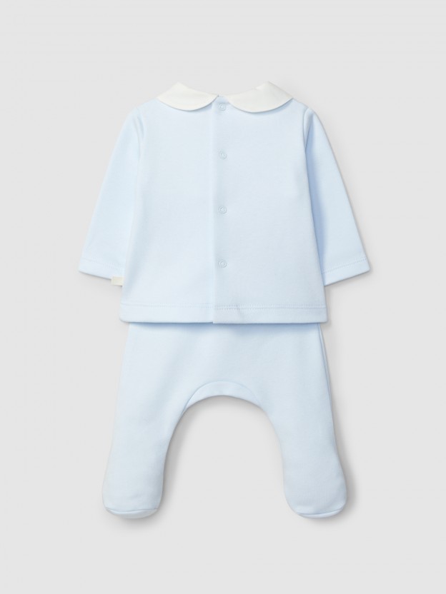 Traje de dos piezas detalle de smocks