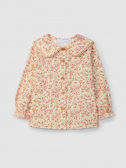 Floral blouse with lace detail on the collar
