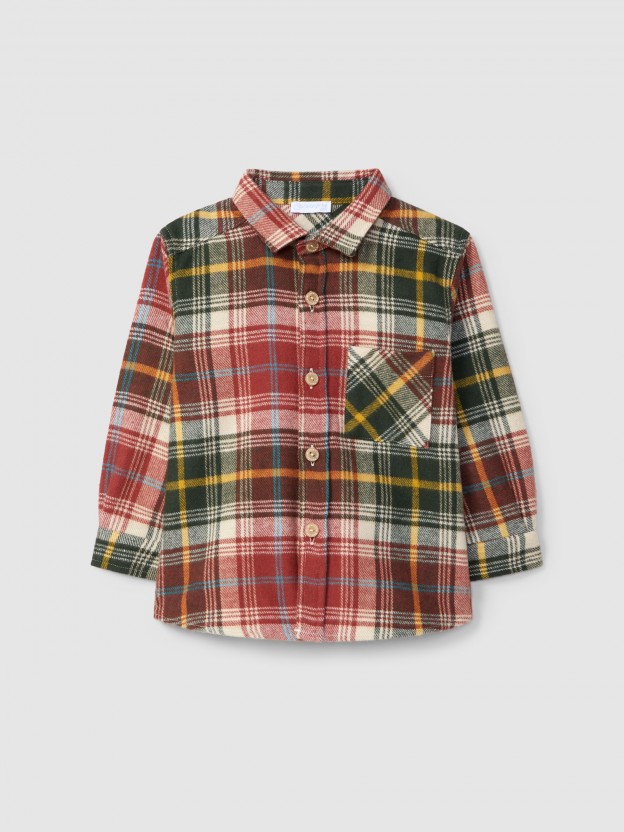 Camisa de cuadros en franela con bolsillo