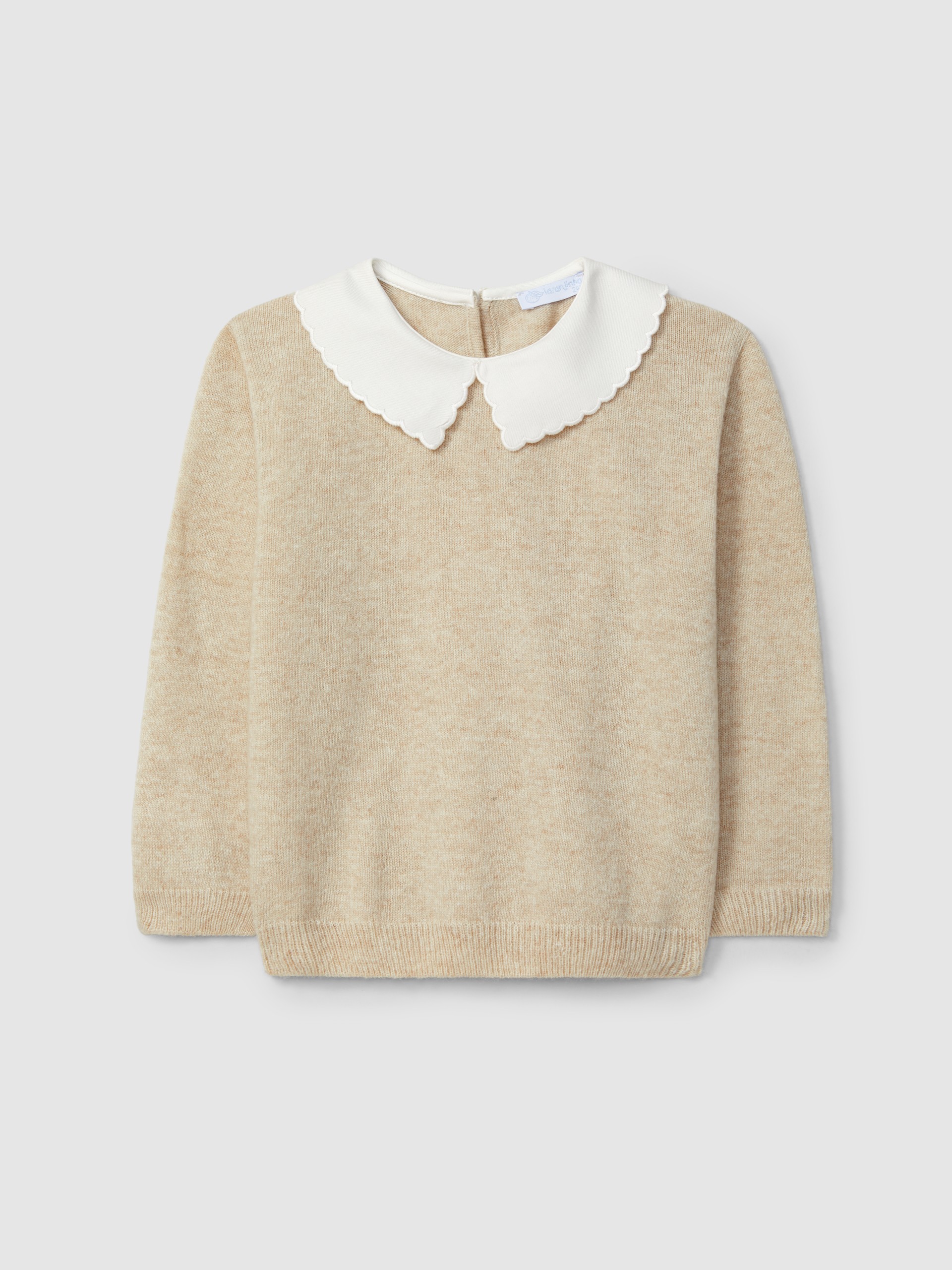 Knitted jumper with fabric collar