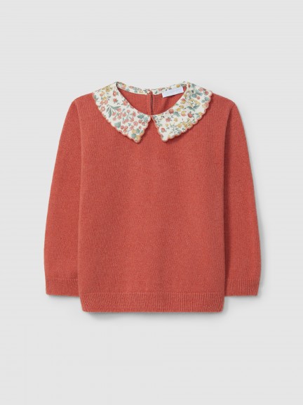 Knitted jumper with fabric collar Knitted jumper with fabric collar