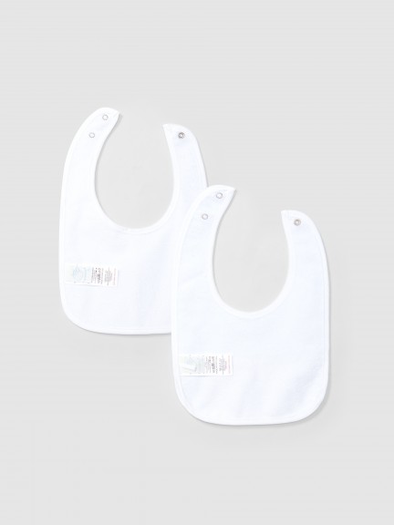 Pack de dos baberos tela de cuadros y cinta decorativa Pack de dos baberos tela de cuadros y cinta decorativa