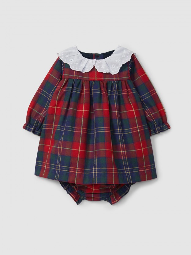 Vestido de cuadros con cubrepañal Vestido de cuadros con cubrepañal