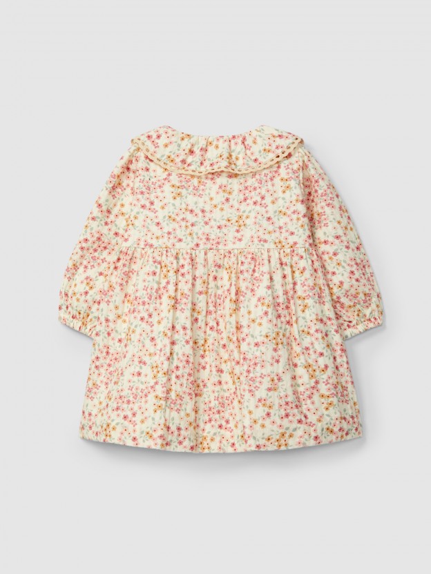 Robe à fleurs avec détail en dentelle au col Robe à fleurs avec détail en dentelle au col