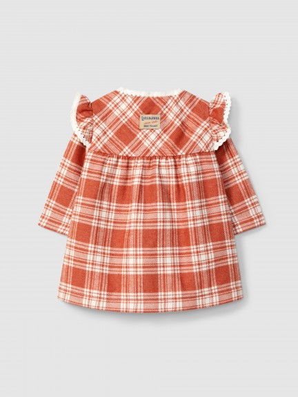 Robe à carreaux avec détails en dentelle Robe à carreaux avec détails en dentelle