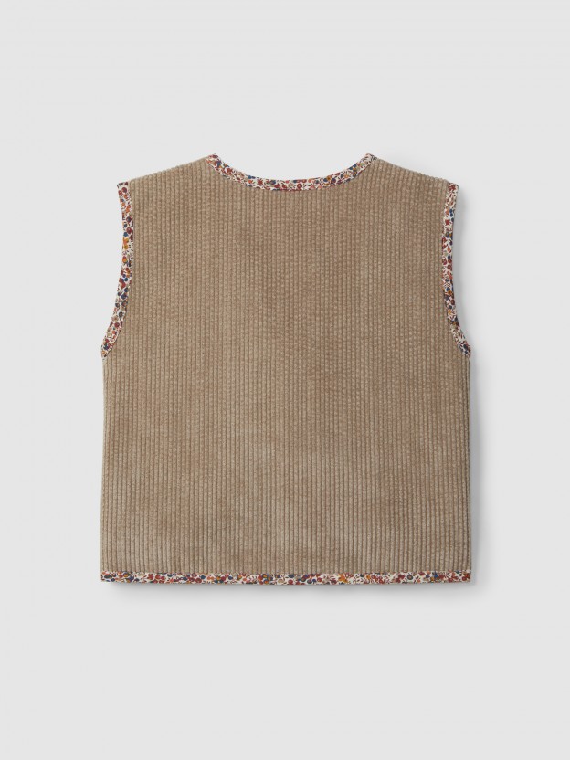 Corduroy waistcoat with fur Corduroy waistcoat with fur