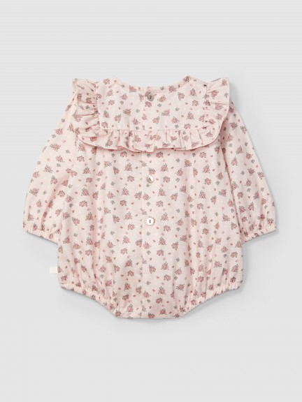 Shortie delicate flowers with ruffled detail Shortie delicate flowers with ruffled detail