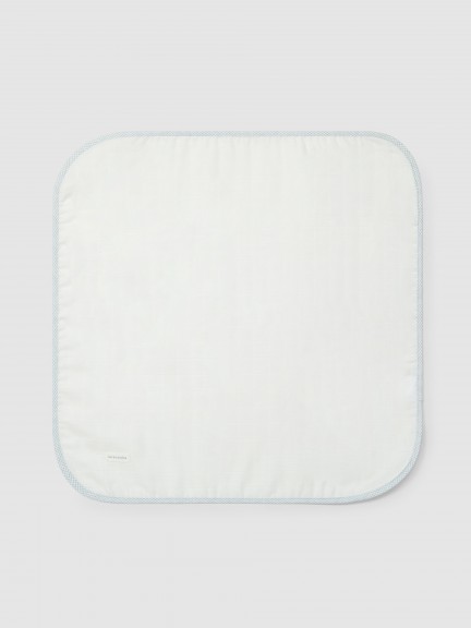 Pack of two burping cloths Pack of two burping cloths