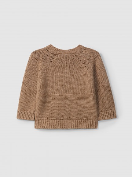 Knitted cardigan round neckline Knitted cardigan round neckline