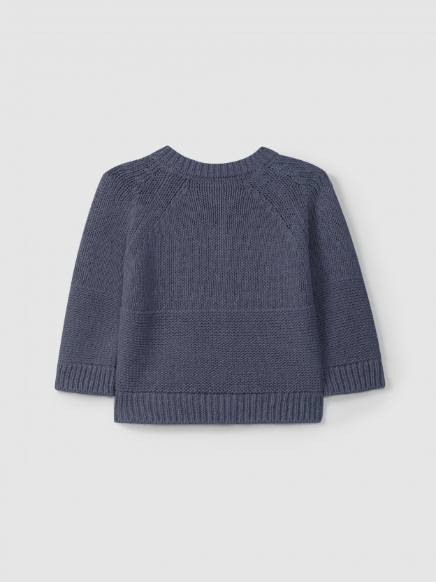Knitted cardigan round neckline Knitted cardigan round neckline