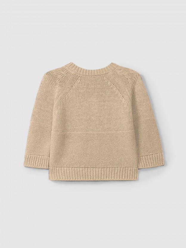 Knitted cardigan round neckline Knitted cardigan round neckline