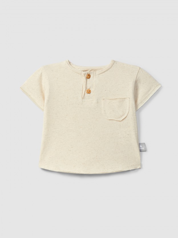 Camiseta con bolsillo