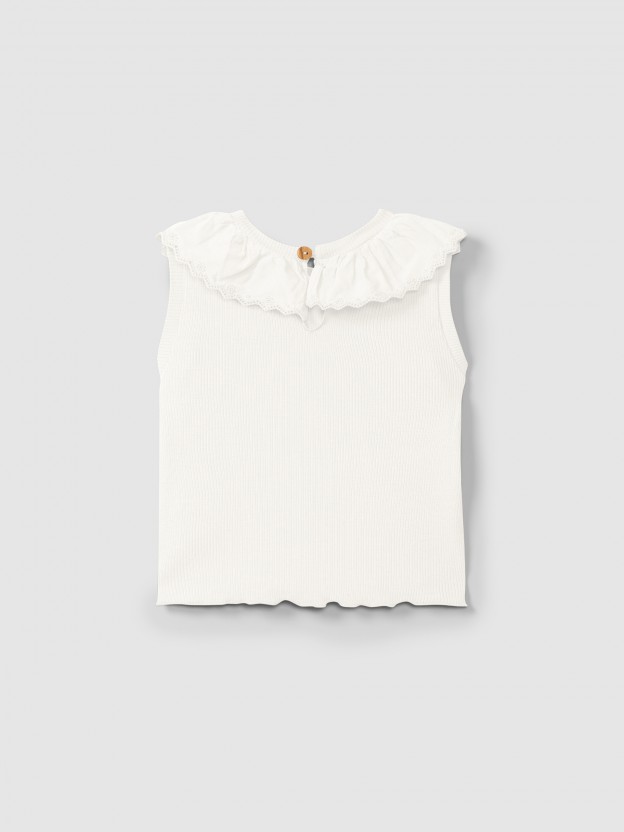 Singlet em malha canelada com gola bordado ingl�s