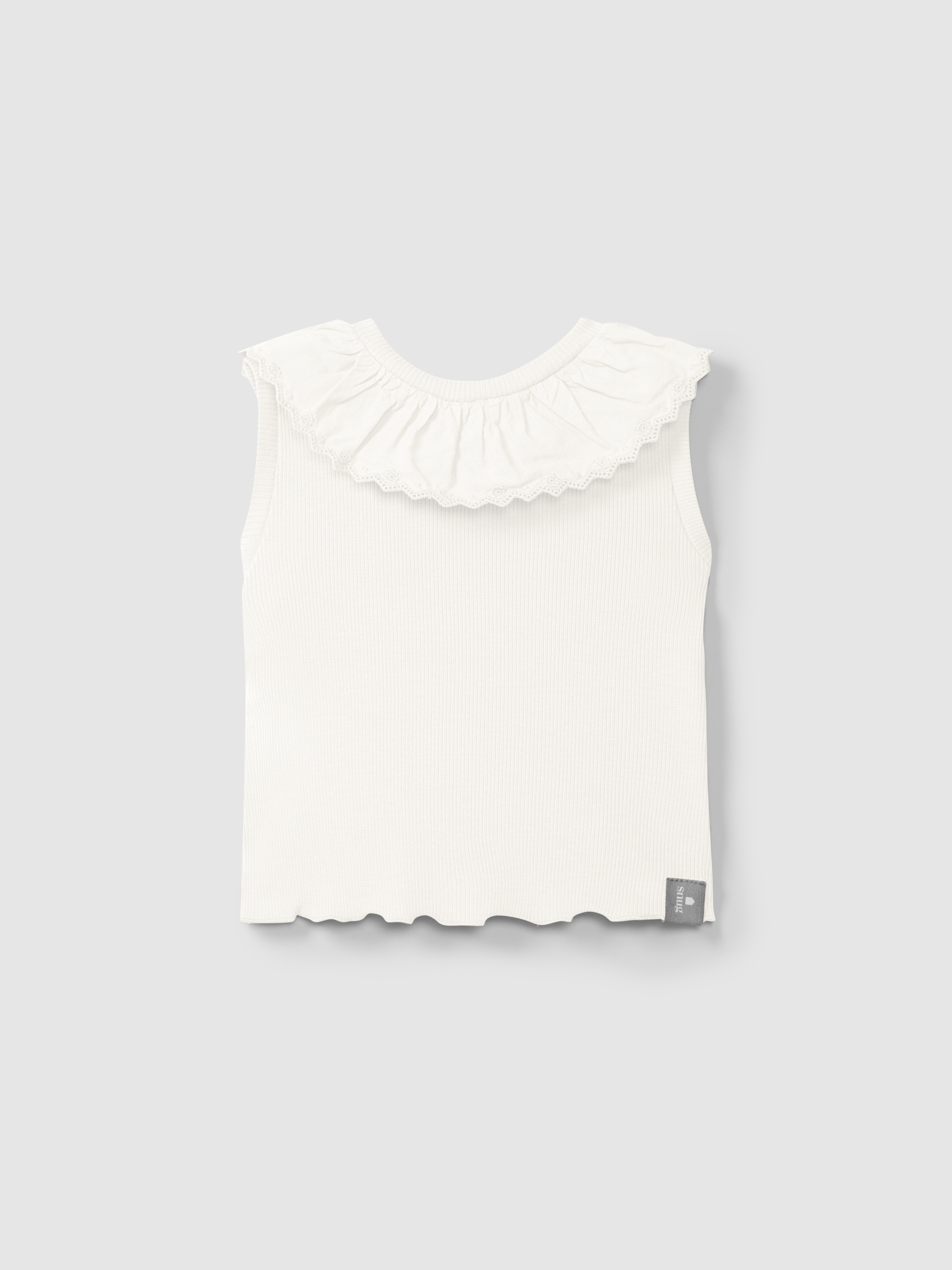 Singlet em malha canelada com gola bordado inglês