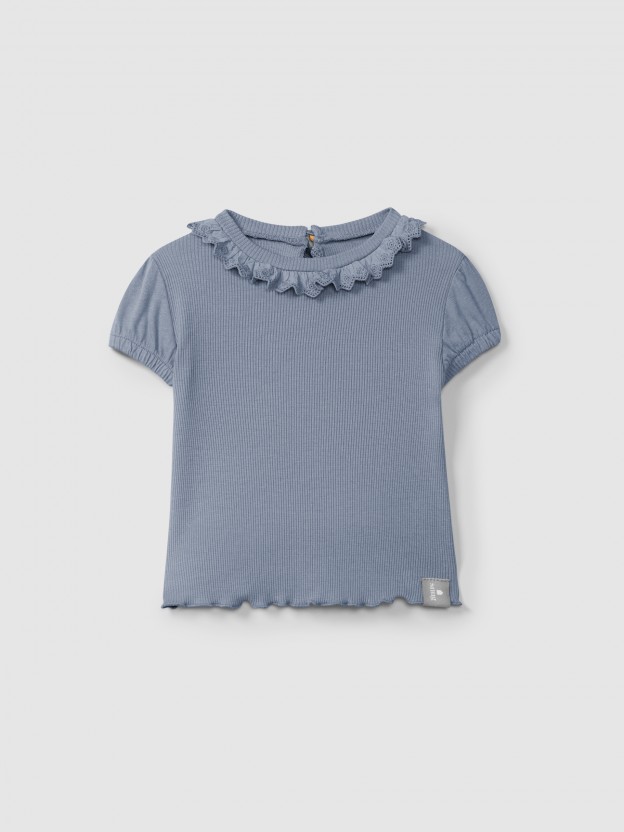 T-shirt in ribbed jersey and English embroidery collar T-shirt in ribbed jersey and English embroidery collar