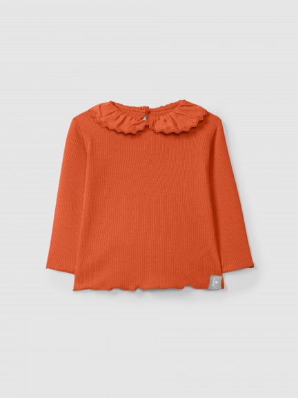 Longsleeve in ribbed jersey with English embroidery collar Longsleeve in ribbed jersey with English embroidery collar