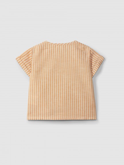 Camisa em tecido de riscas Camisa em tecido de riscas