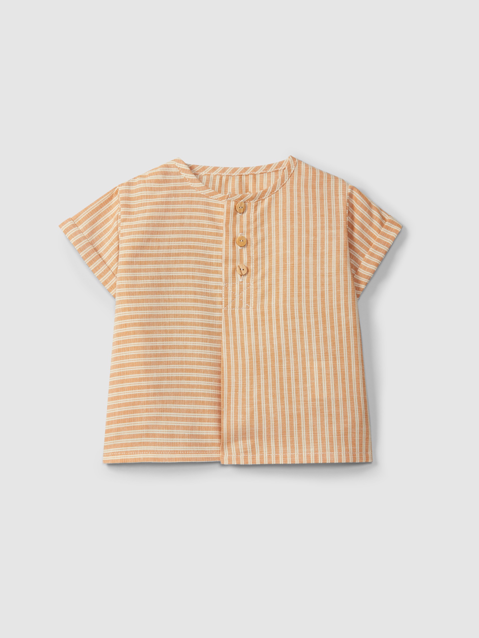 Chemise en tissu en à rayures