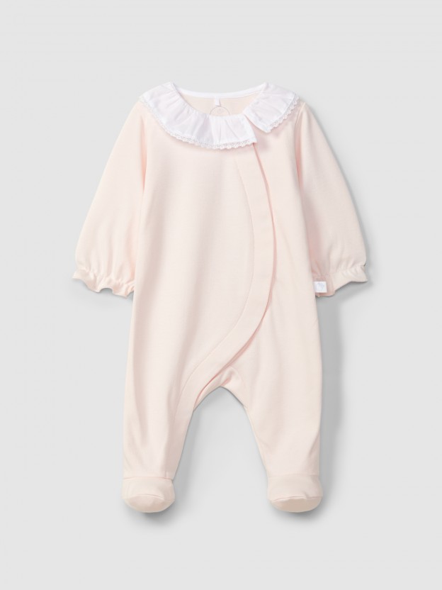 Babygrow ruffled collar with lace detail Babygrow ruffled collar with lace detail