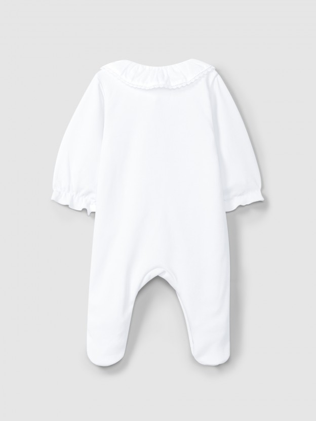 Babygrow ruffled collar with lace detail Babygrow ruffled collar with lace detail